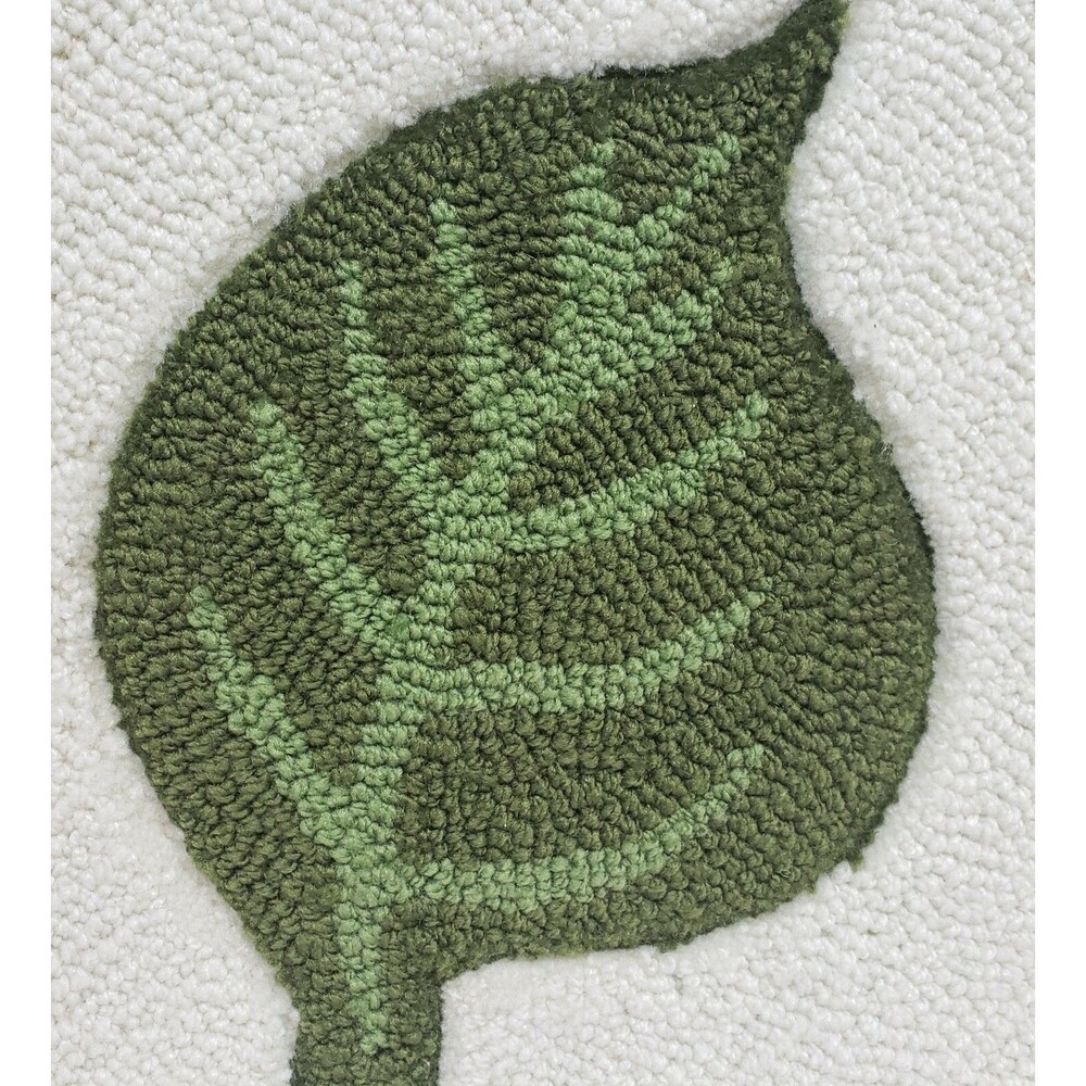 HAND-HOOKED RUNNER RUG (20" x 32") COLORFUL LEAVES - Picture 8 of 12